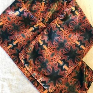 3d graffiti print, satin scarf by Gmrartstudio.